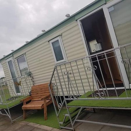 אינגולדמלס I 10 Caravan 4 Berth Chase Caravan Park מראה חיצוני תמונה