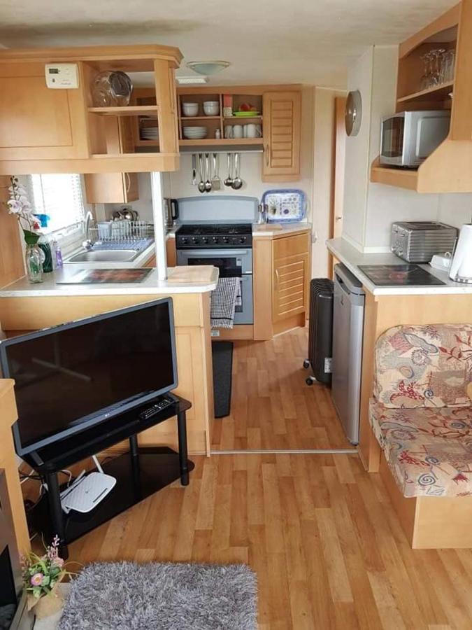 אינגולדמלס I 10 Caravan 4 Berth Chase Caravan Park מראה חיצוני תמונה
