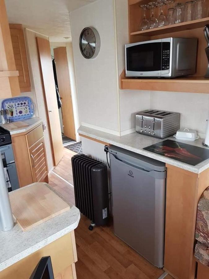 אינגולדמלס I 10 Caravan 4 Berth Chase Caravan Park מראה חיצוני תמונה